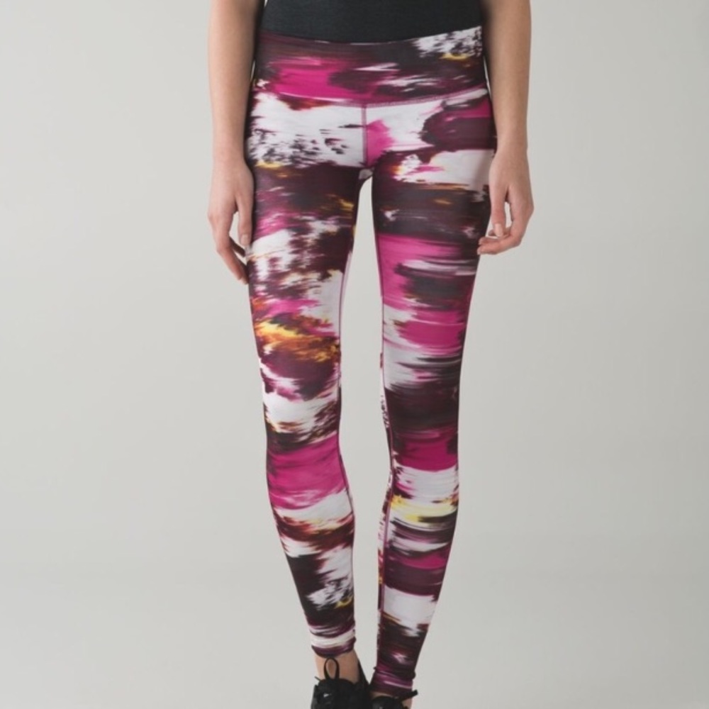 Wunder under crop hi rise